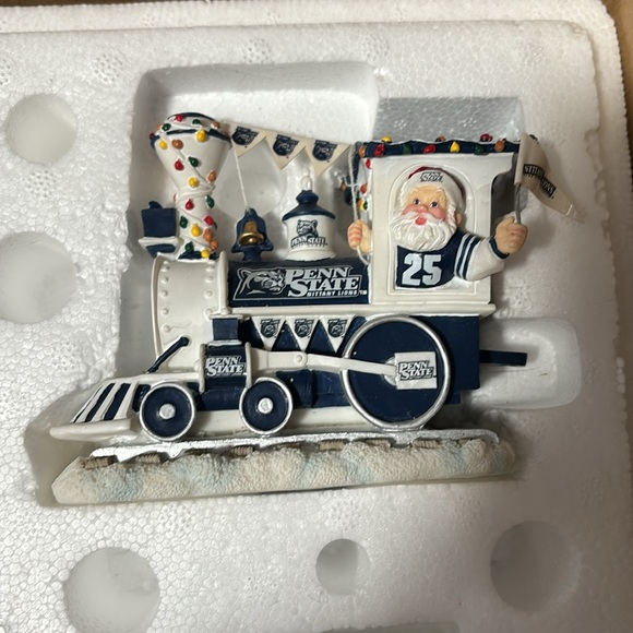 The Penn State Nittany Lions Christmas Express by Danbury Mint - Picture 4 of 7